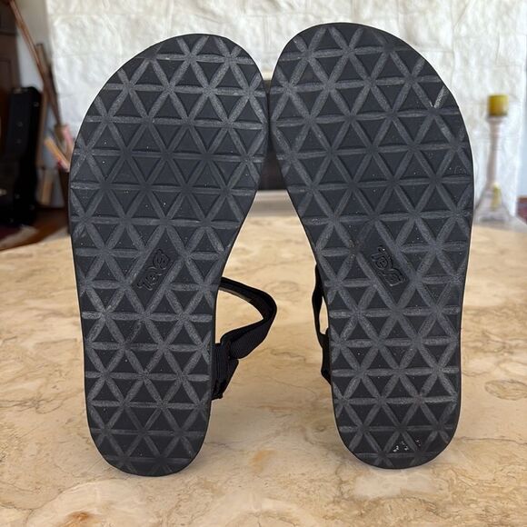 Teva Universal Platform Sandals Vegan - Picture 13 of 14